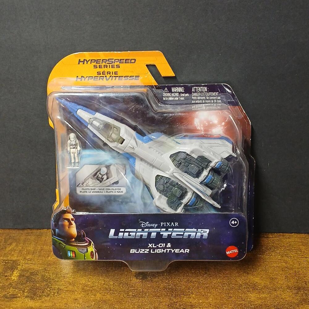 Mattel Disney Pixar Lightyear Hyperspeed Series XL-01 Spaceship & Buzz Lightyear